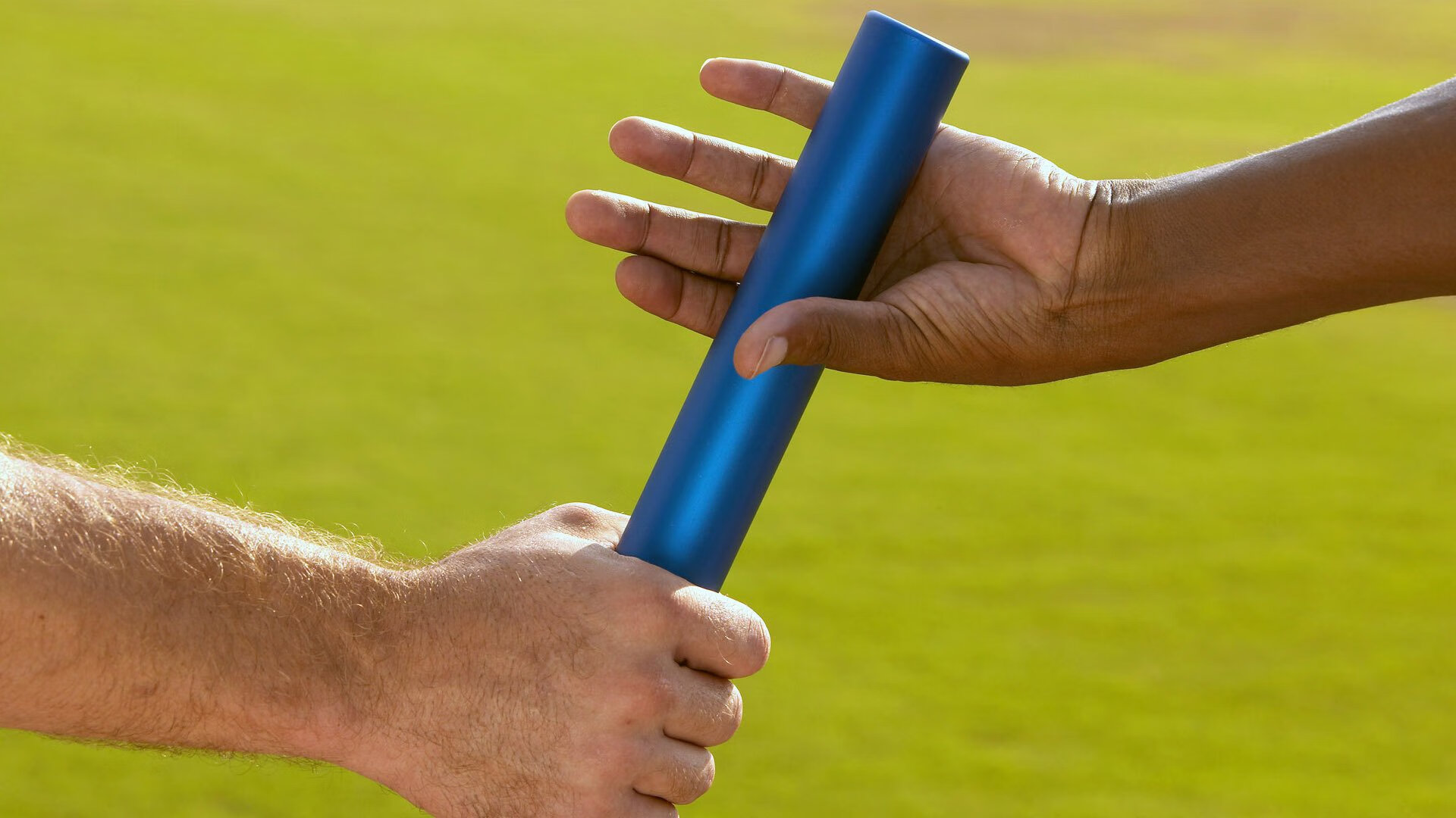 开云网页-“马科斯·梅特罗：阿根廷美洲狮队的全能防守者，未来成就更加辉煌”